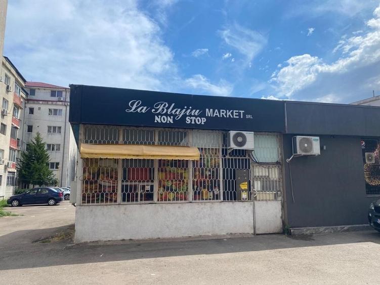 Spațiu comercial, de 35 mp, în Poarta 6