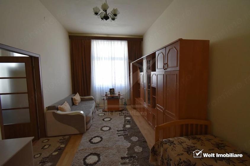 Apartament cu 3 camere semidecomandat în Ultracentral