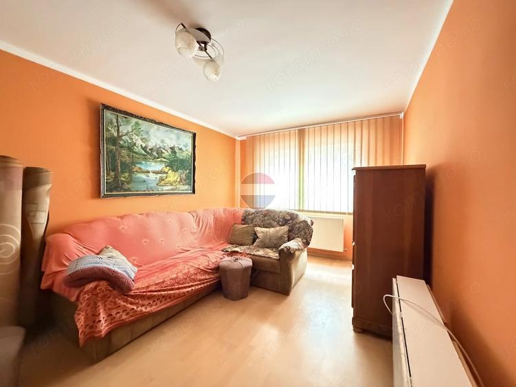 Apartament cu 2 camere decomandat în Vitrometan