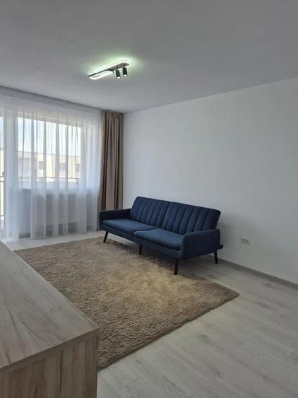 Apartament cu 2 camere în Tractorul