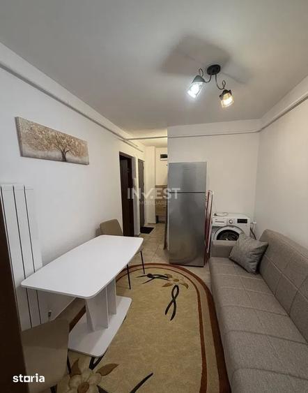 Apartament cu 2 camere decomandat în Nicolina