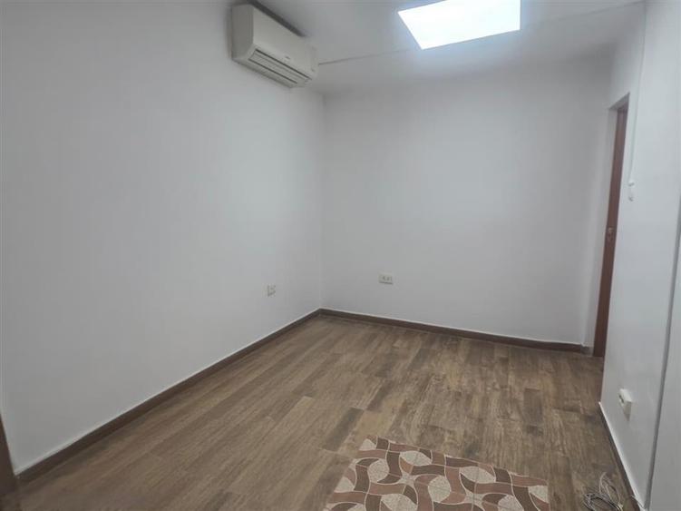 Apartament cu 2 camere semidecomandat, mobilat în Ultracentral