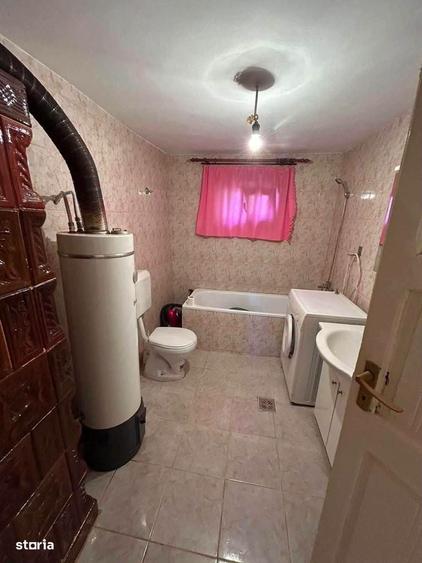 Casă cu 3 camere cu Teren 864 Mp în Central