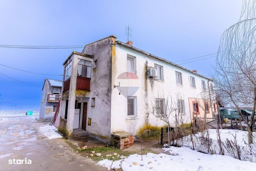 Apartament cu 2 camere semidecomandat în Oarja