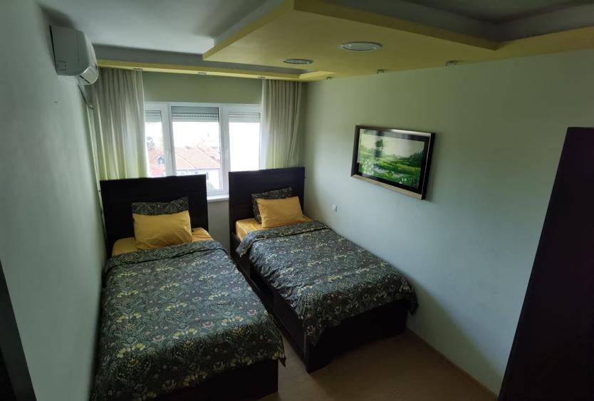 Apartament cu 3 camere, mobilat în Dorobanți