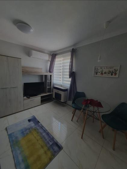 Proprietar inchiriez garsoniera etajul 3 din 4 zona Spiru Haret! - 2