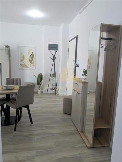 Apartament cu 2 camere decomandat, mobilat în Torontalului