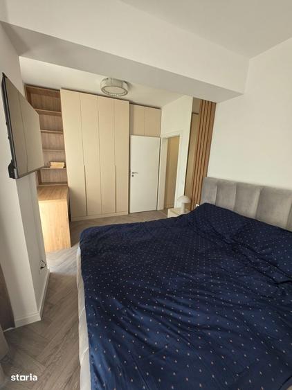 Apartament cu 3 camere decomandat în Exterior Vest
