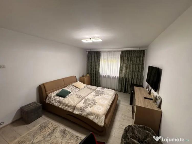Apartament 2 camere, decomandat, 55 mp, zona Rovine - 14
