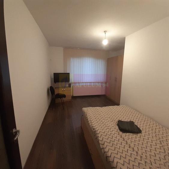 Casă individuală cu 7 camere cu Canalizare în Antiaeriană