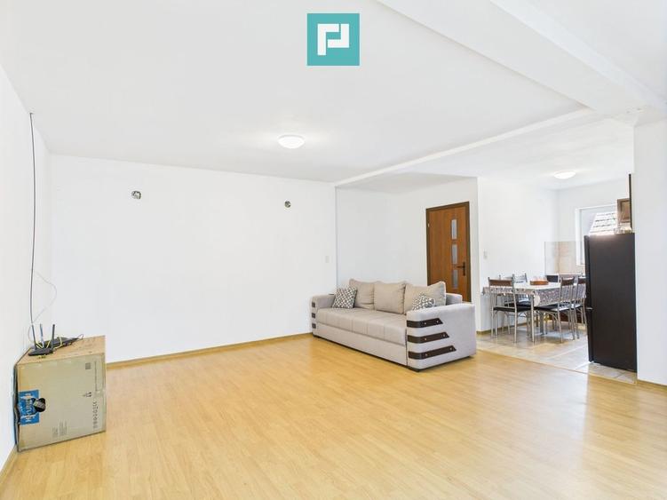 Casă cu 2 camere cu Teren 952 Mp în Miniș