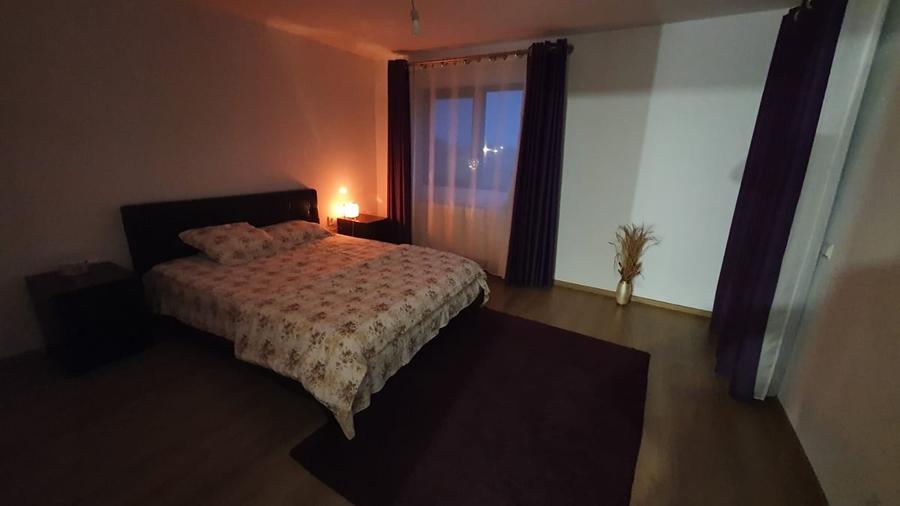 Casă cu 3 camere cu Teren 90 Mp în Central