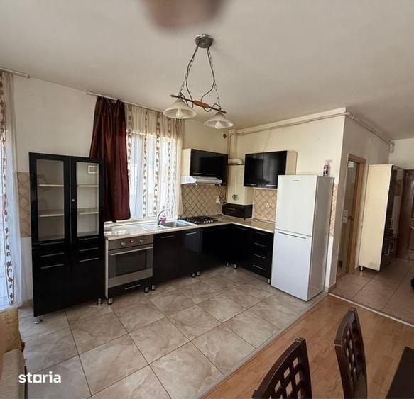 Inchiriez apartament cu 3 camere - 4