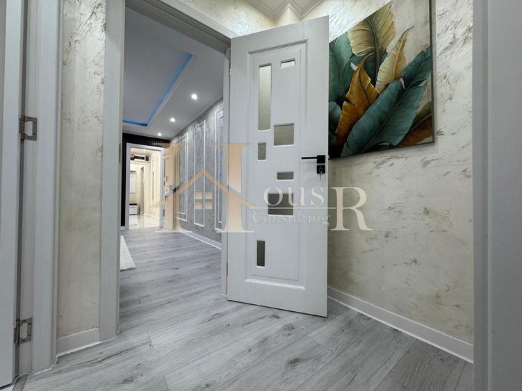 Apartament cu 3 camere semidecomandat, mobilat în Dâmbovița