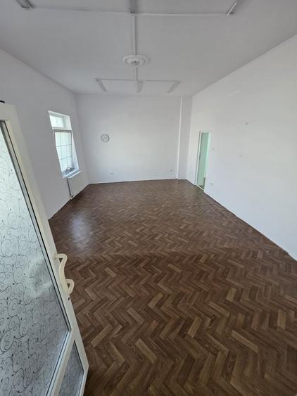 Casă individuală cu 3 camere cu Canalizare în Matei Voievod