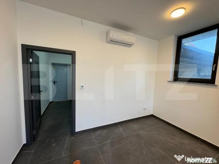 Spațiu comercial, de 39 mp, în Central