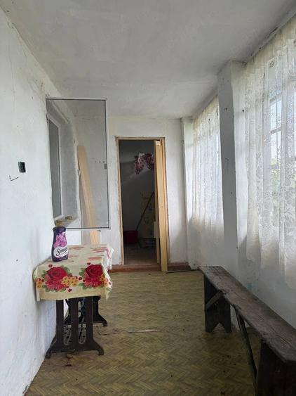Casă cu 3 camere cu Teren 1400 Mp în Macedonia