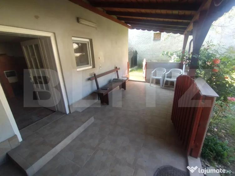 Casa 3 camere, 100mp si spatiu comercial, teren 513 mp, zona - 6