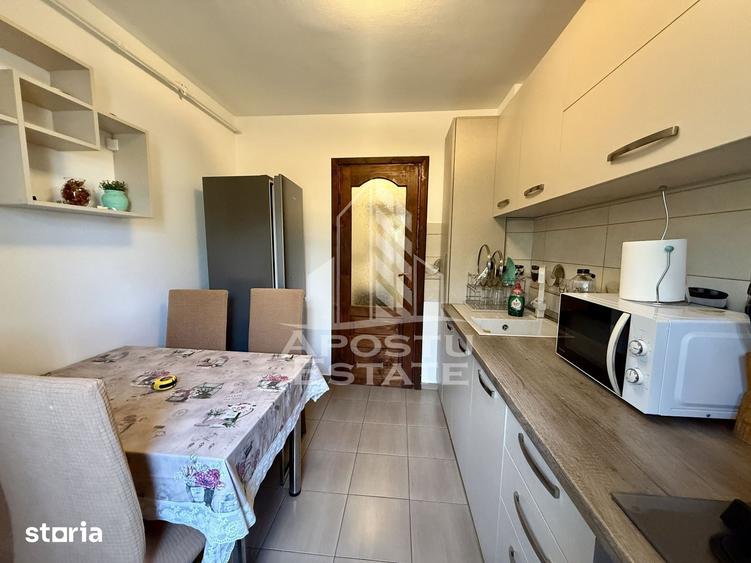Apartament 2 camere de vanzare, centrala proprie, zona Girocului - 5