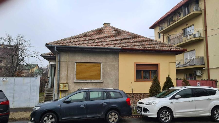 Casă cu 3 camere cu Teren 821 Mp în Elisabetin
