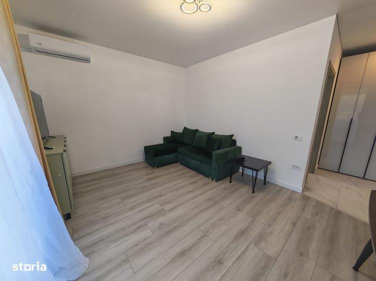 Apartament cu 2 camere decomandat în Apărătorii Patriei