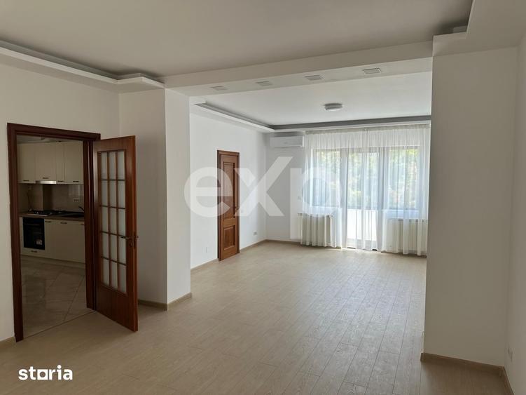 Apartament cu 3 camere decomandat, mobilat în Primăverii