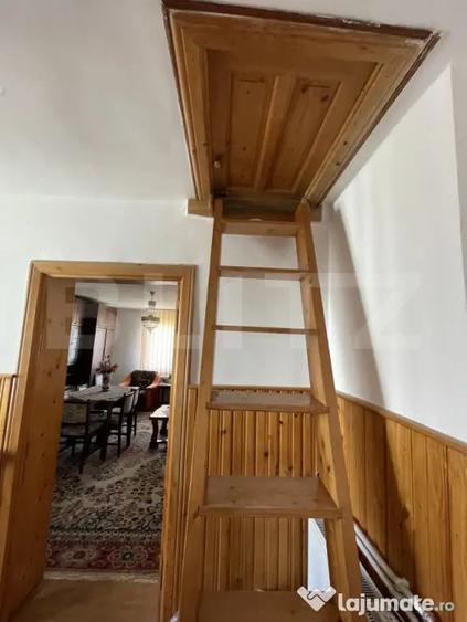 Casă cu 4 camere cu Teren 2500 Mp în Fălticeni