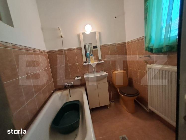 Casă cu 3 camere cu Teren 992 Mp în Criș
