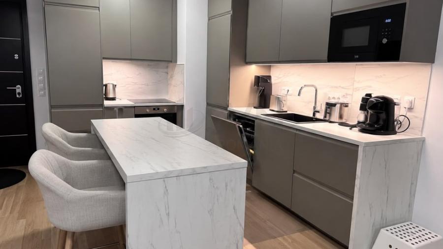 Apartament cu 2 camere decomandat în Pipera