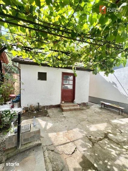 Casă cu 3 camere cu Teren 486 Mp în Plopi