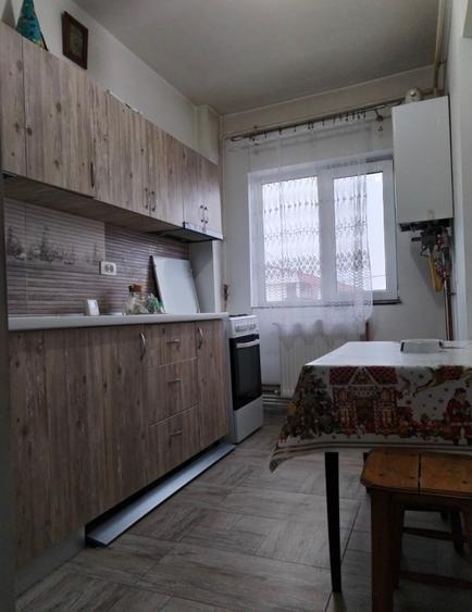 Apartament 2 camere decomandat de vânzare – Zona Nord, Râmnicu Vâlcea - 1