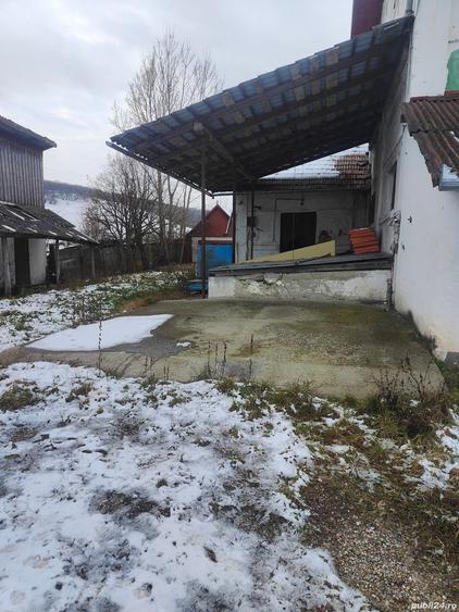 Spațiu comercial, de 600 mp, în Central