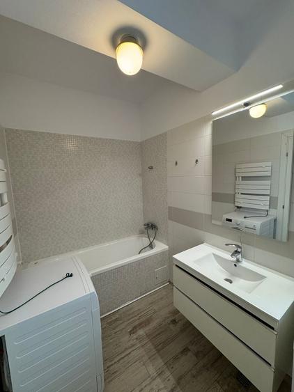 Apartament cu 2 camere decomandat, mobilat în 13 Septembrie