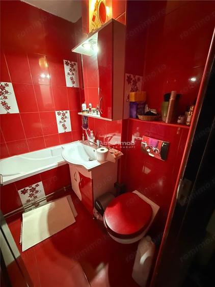 Apartament cu 3 camere decomandat în Aradul Nou