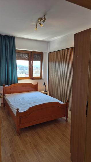 Apartament cu 2 camere semidecomandat în Dosu Bricii