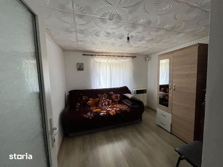 Casă cu 4 camere cu Teren 1585 Mp în Ghergheasa