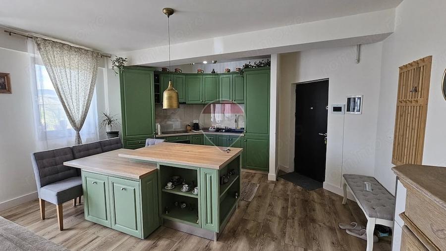 Apartament cu 2 camere decomandat în Calea Romanului