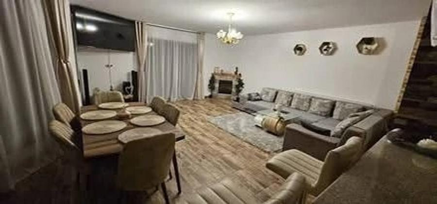Casă cu Teren 500 Mp în Valea Stânii