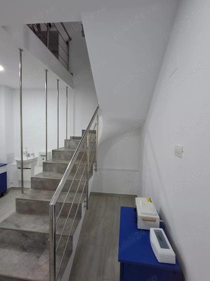 Spațiu comercial, de 16 mp, în Trocadero