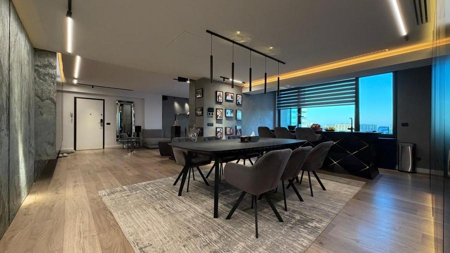 Apartament cu 5 camere semidecomandat, mobilat în Herăstrău