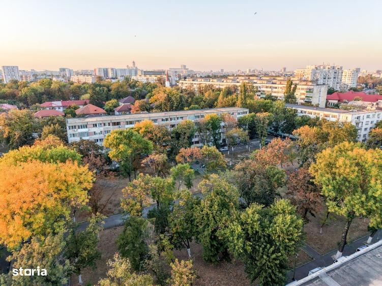 Apartament cu 2 camere, mobilat în Eroii Revoluției