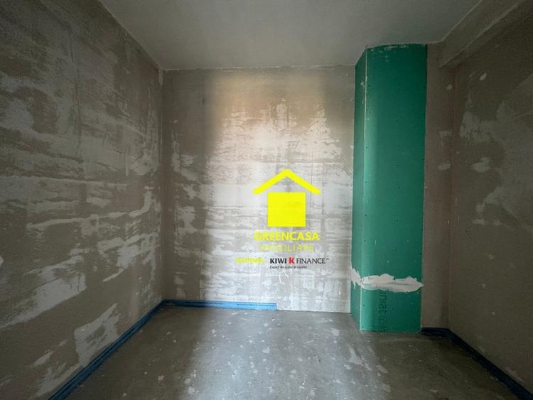 Apartament cu 2 camere semidecomandat în Calea Turzii