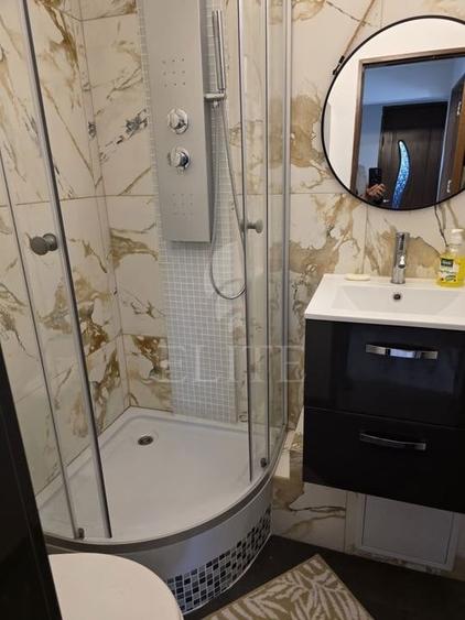 Apartament cu 3 camere decomandat, mobilat în Mărăști