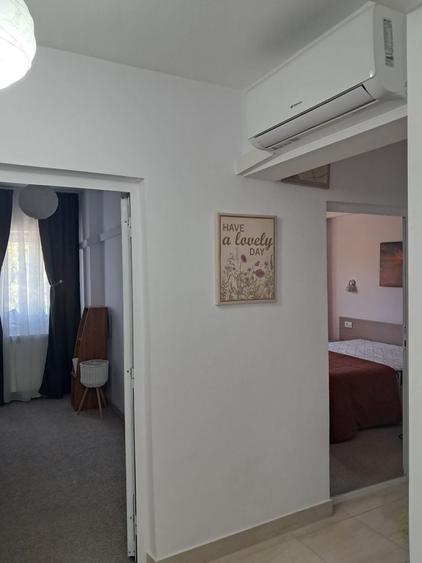 Apartament cu 2 camere decomandat în Piața Nouă