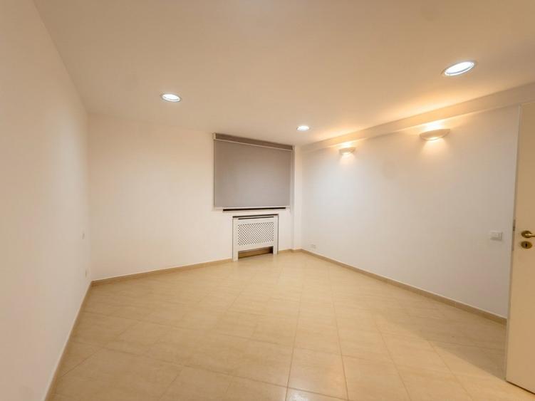 Apartament decomandat în centrul Bucureștiului - 9
