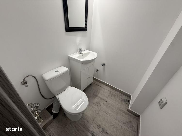 Apartament cu 3 camere decomandat în Tei — fotografia 3