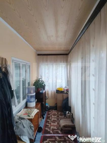Casă cu 4 camere cu Teren 2190 Mp în Siret