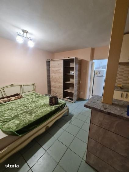 Garsonieră în Podu Roș