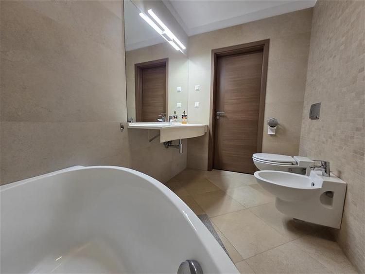 Apartament 3 camere cu priveliste superba in Bellevue Residence - 27