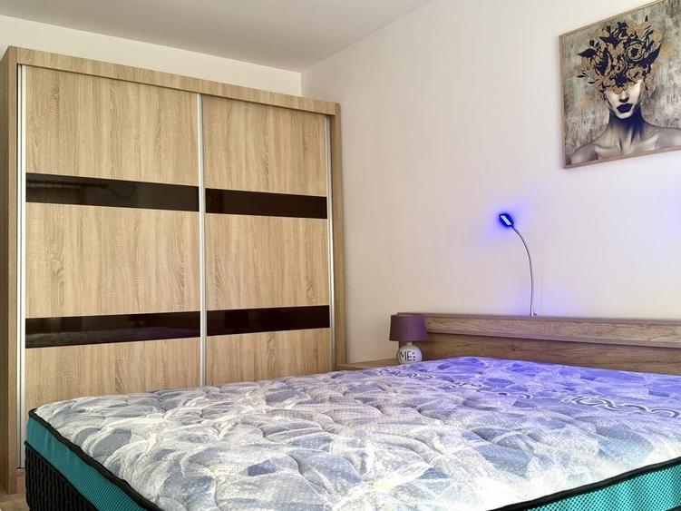 Casă cu 4 camere cu Teren 50 Mp în Nord